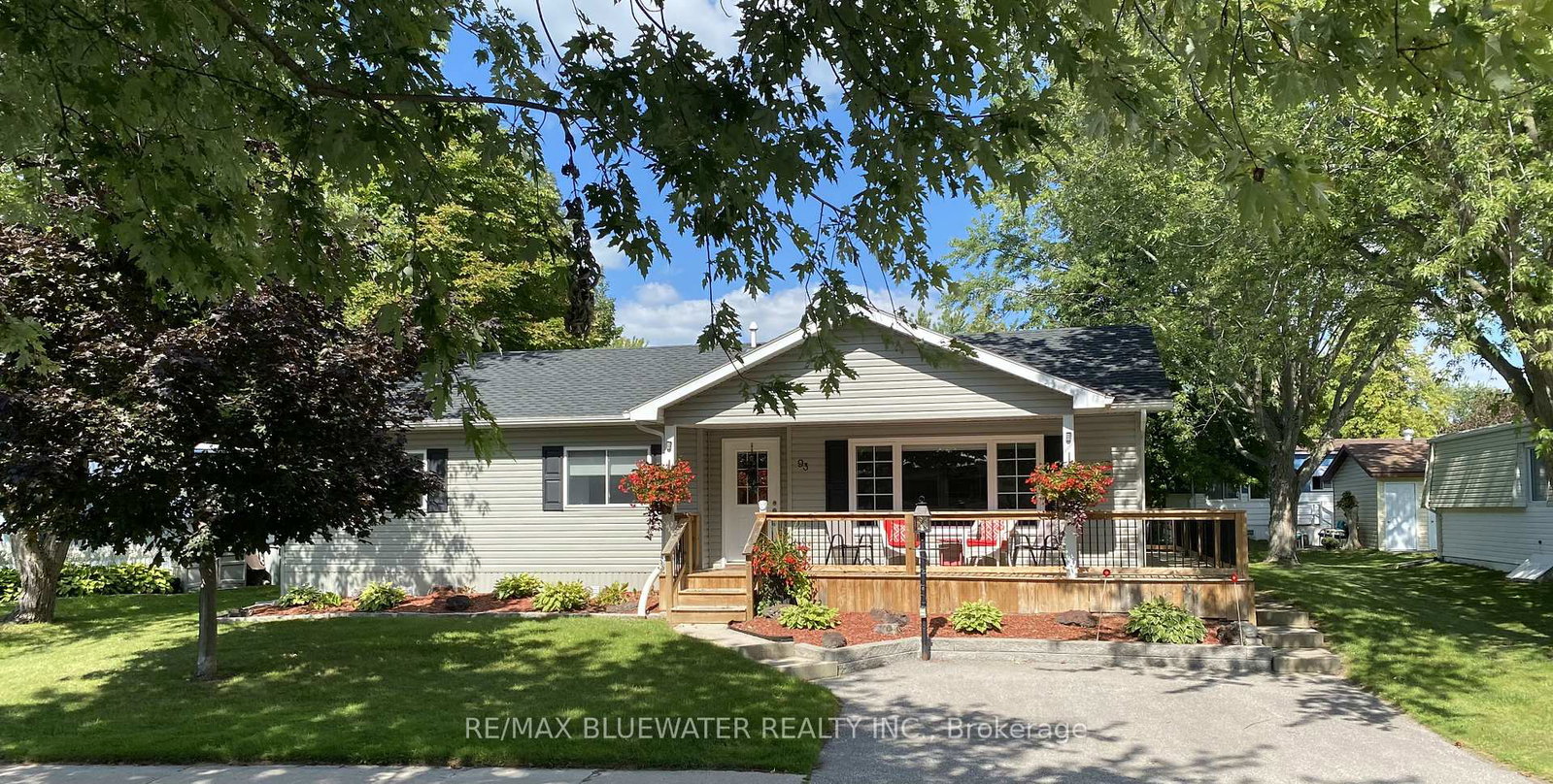 93-shannon-boulevard-south-huron-ontario-x12554700
