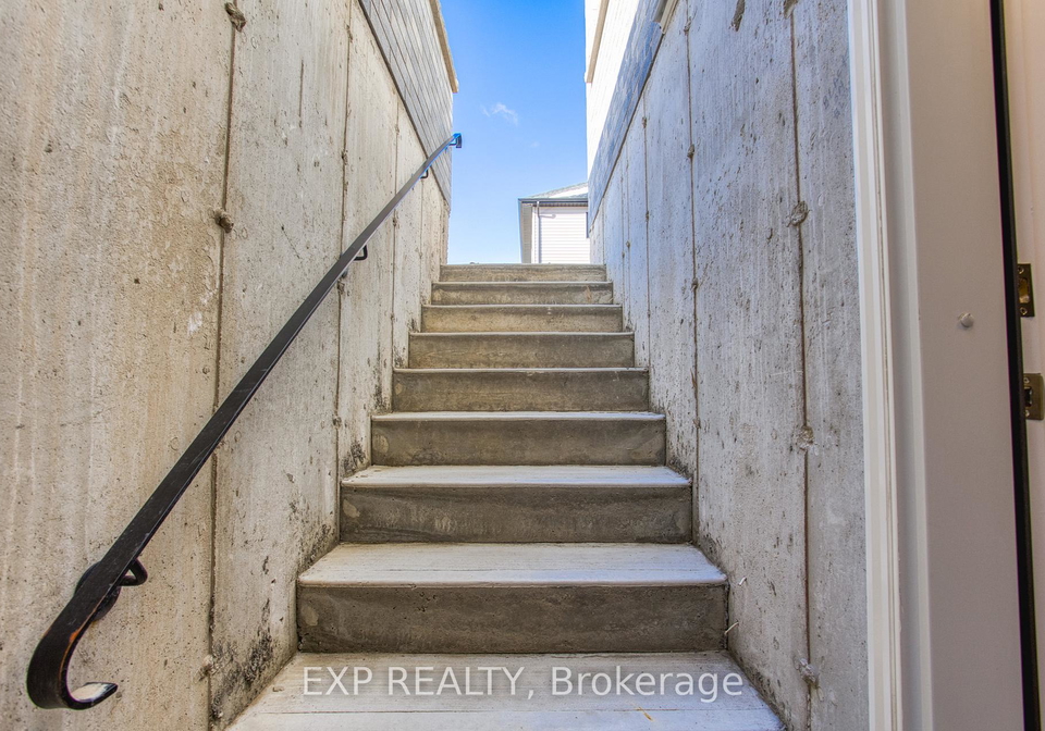 20-elvira-way-thorold-ontario-x12554898