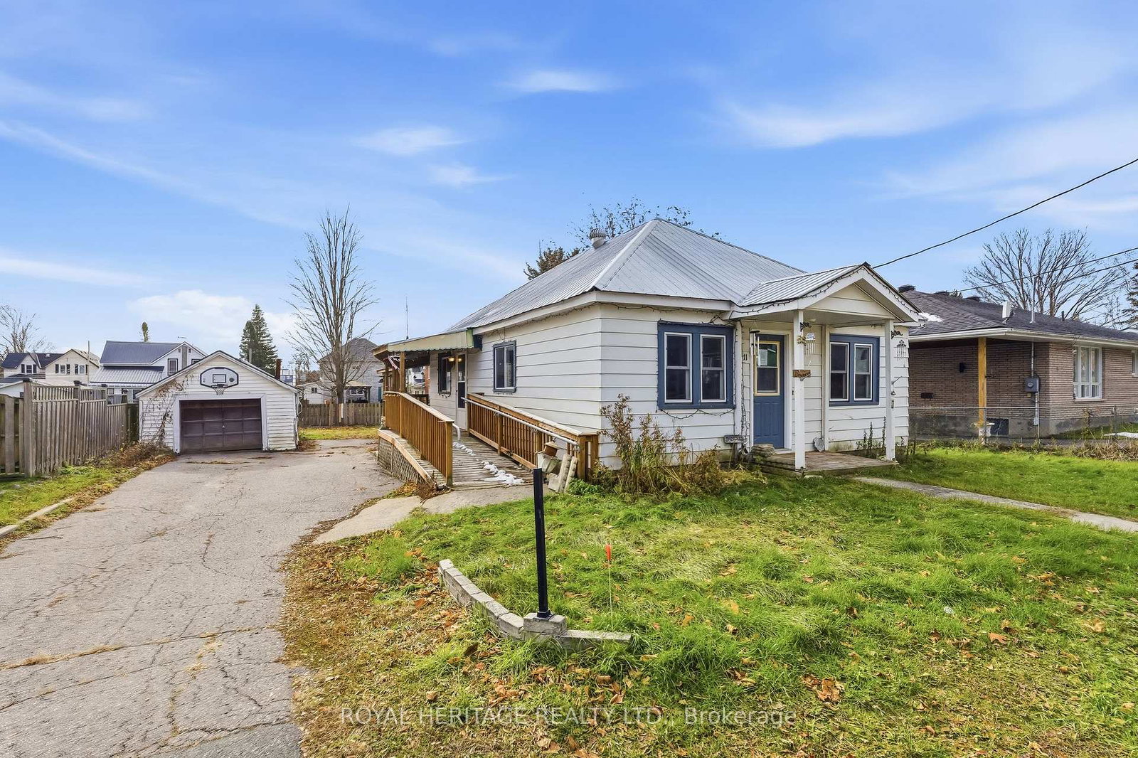 11-donald-street-havelock-belmont-methuen-ontario-x12555006