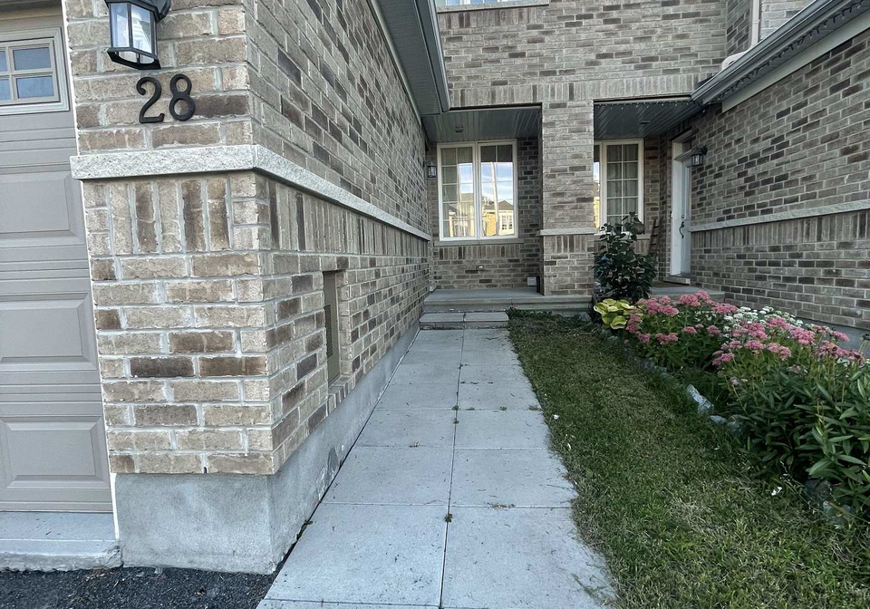 28-desmond-trudeau-drive-arnprior-ontario-x12555152