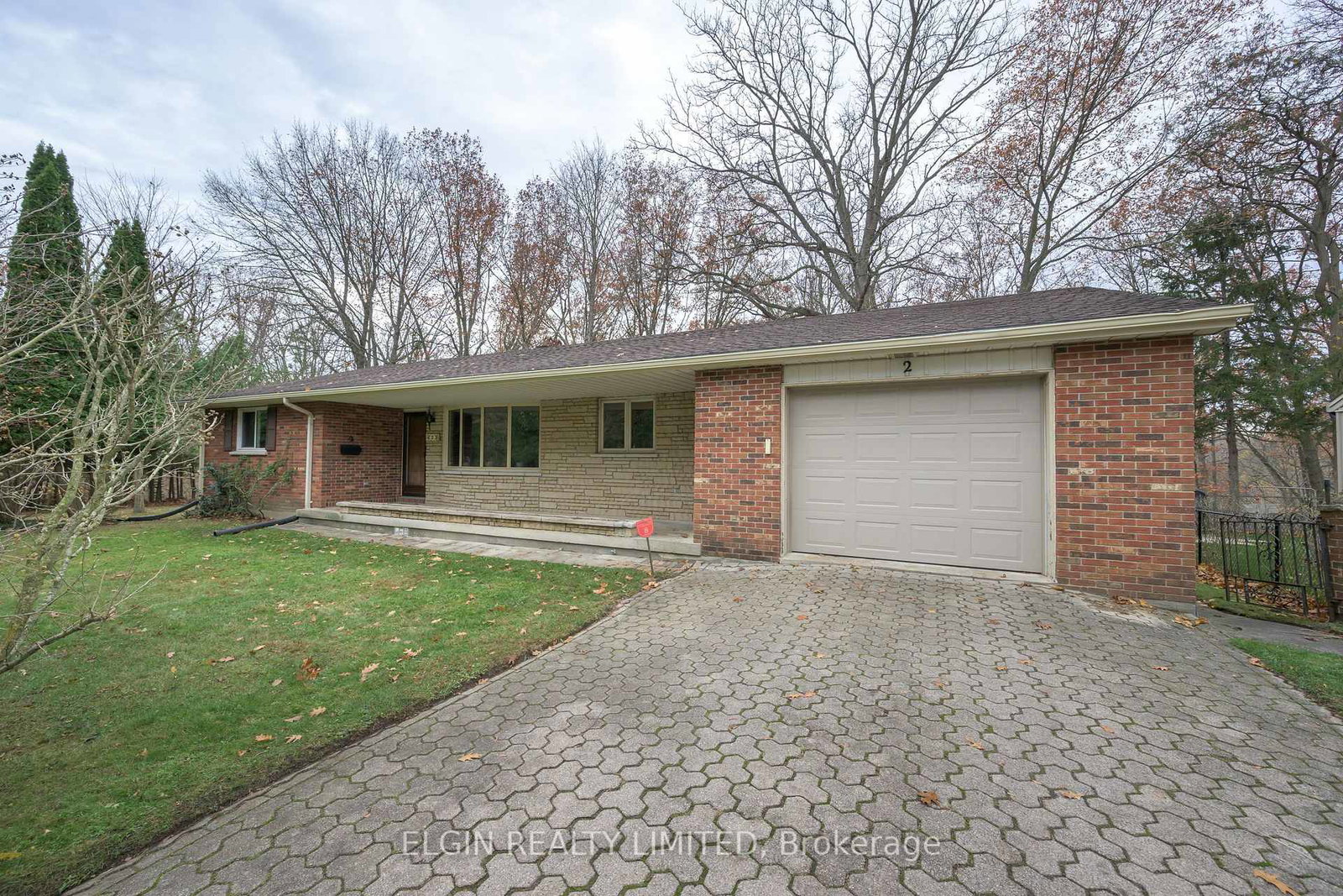 2-oak-street-st-thomas-ontario-x12555188