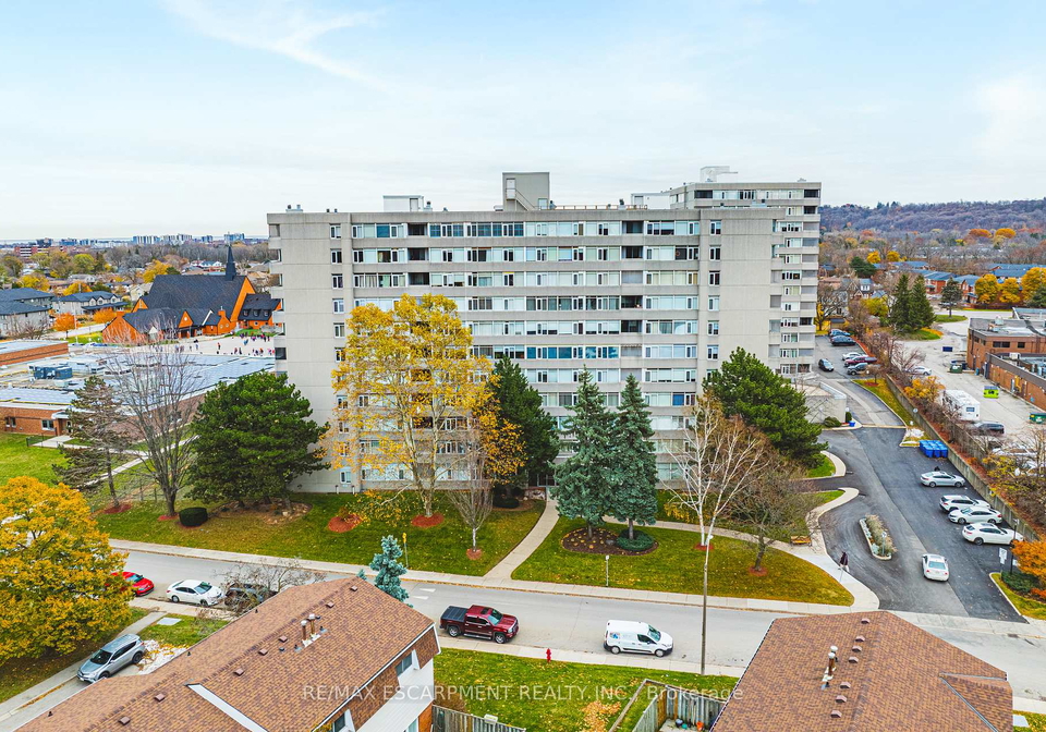 30-harrisford-street-hamilton-ontario-x12555234