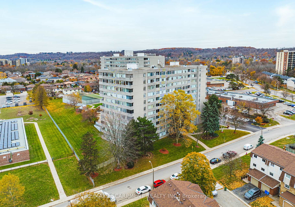 30-harrisford-street-hamilton-ontario-x12555234