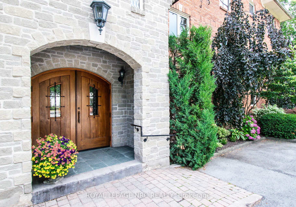 55-main-street-st-catharines-ontario-x12555292