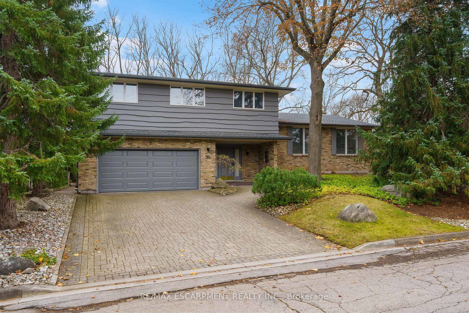 2-walnut-grove-hamilton-ontario-x12555390