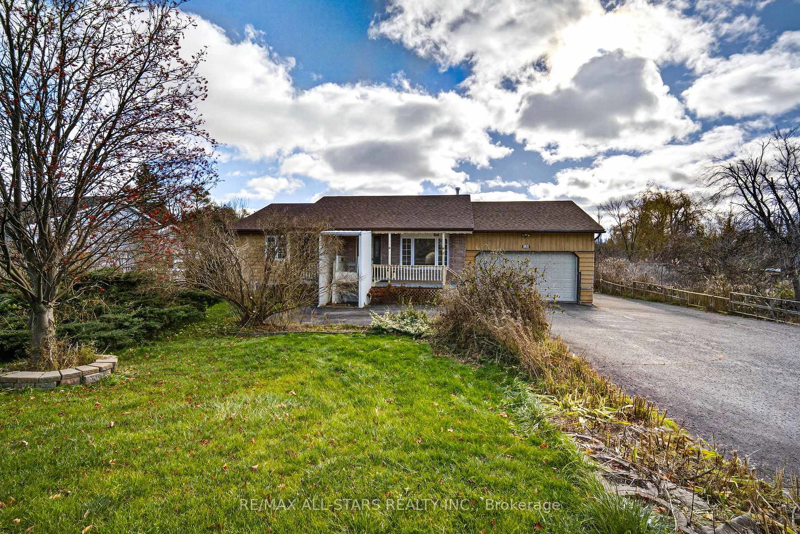 150-king-street-w-kawartha-lakes-ontario-x12555510