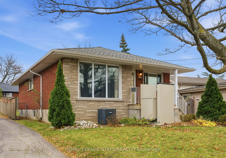144-hoover-crescent-hamilton-ontario-x12555560