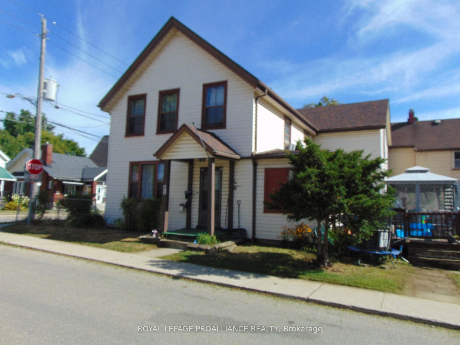 8bethune-street-brockville-ontario-x12555616