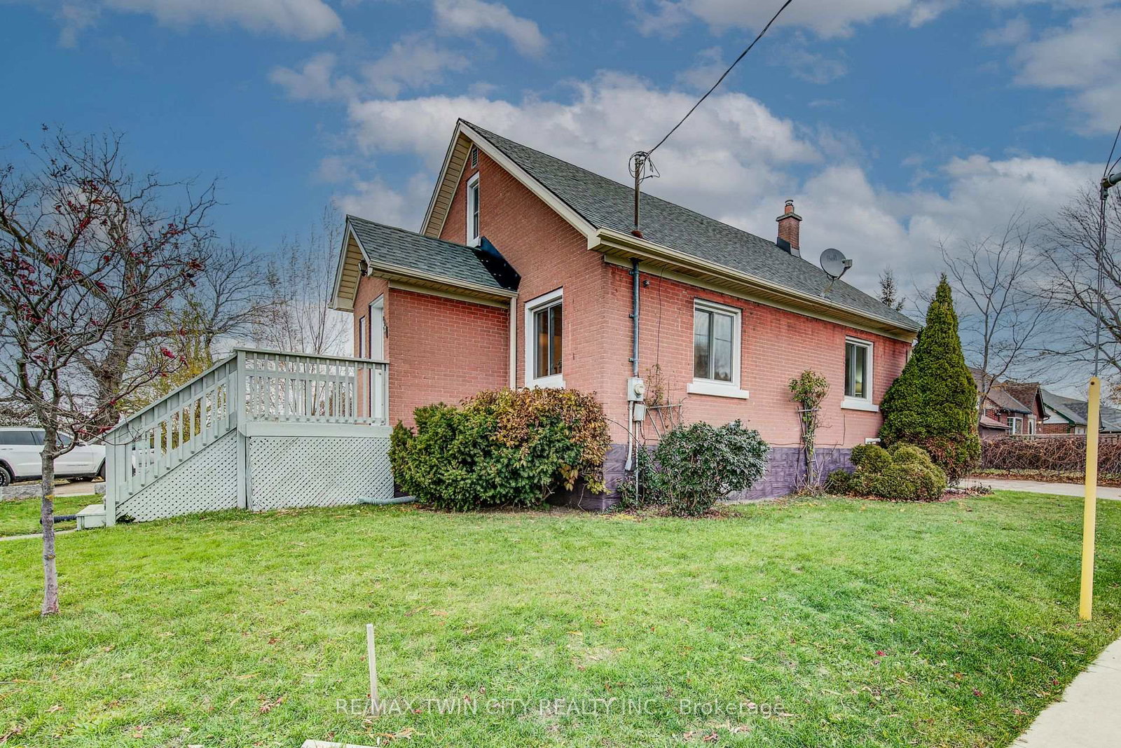 62-ann-street-waterloo-ontario-x12555630