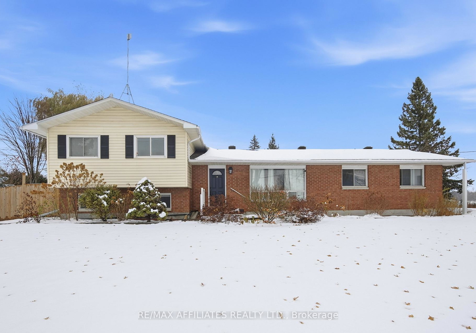 328-kelly-jordan-road-montague-ontario-x12555712