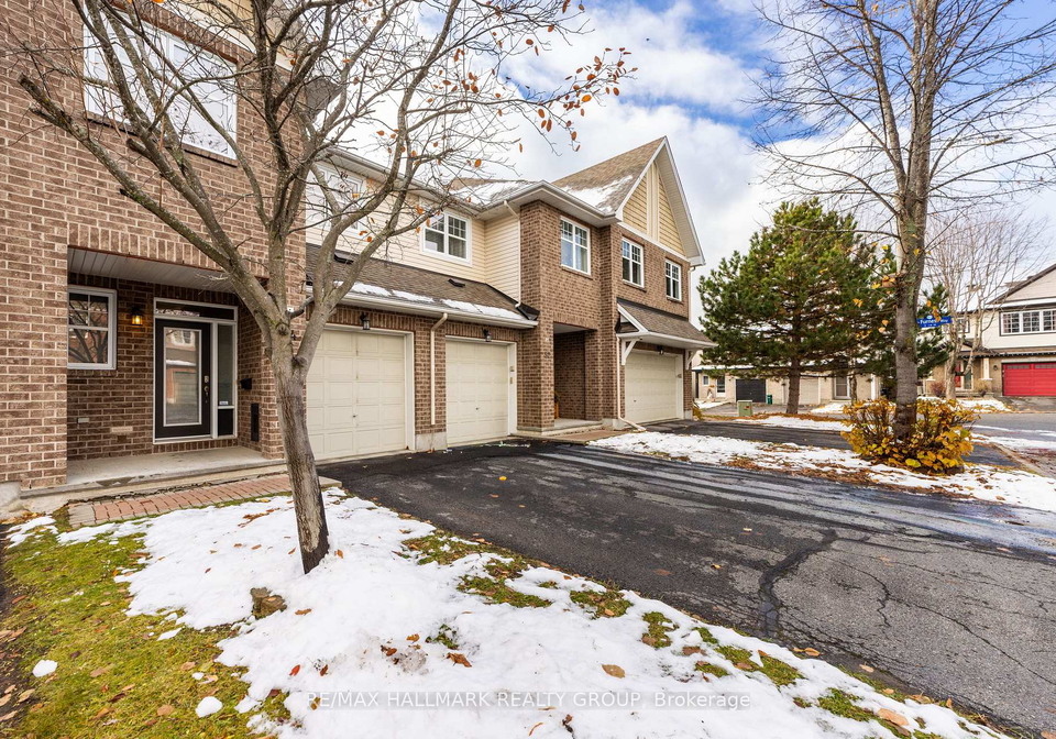 54-selhurst-avenue-ottawa-ontario-x12555830