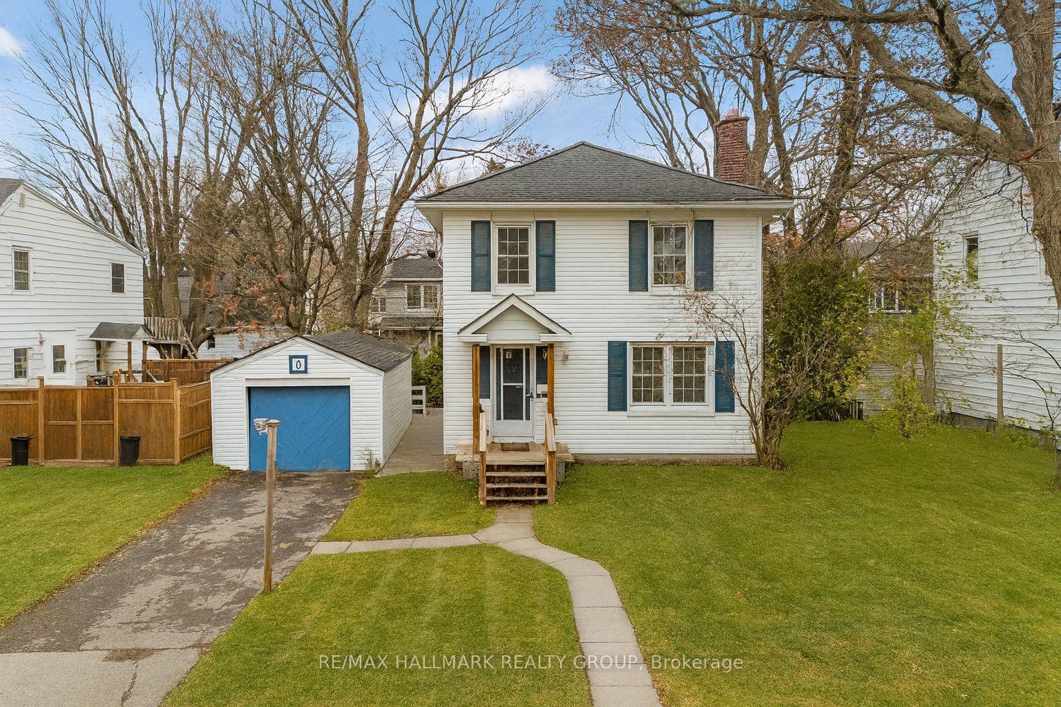 9-bedford-crescent-ottawa-ontario-x12556026