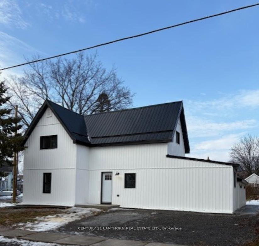 10-alfred-street-quinte-west-ontario-x12556276