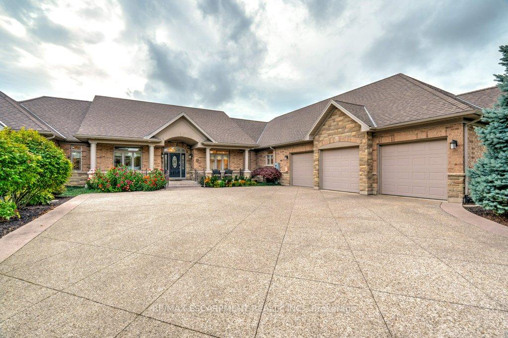 17-tews-lane-hamilton-ontario-x12556546