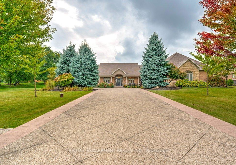 17-tews-lane-hamilton-ontario-x12556546