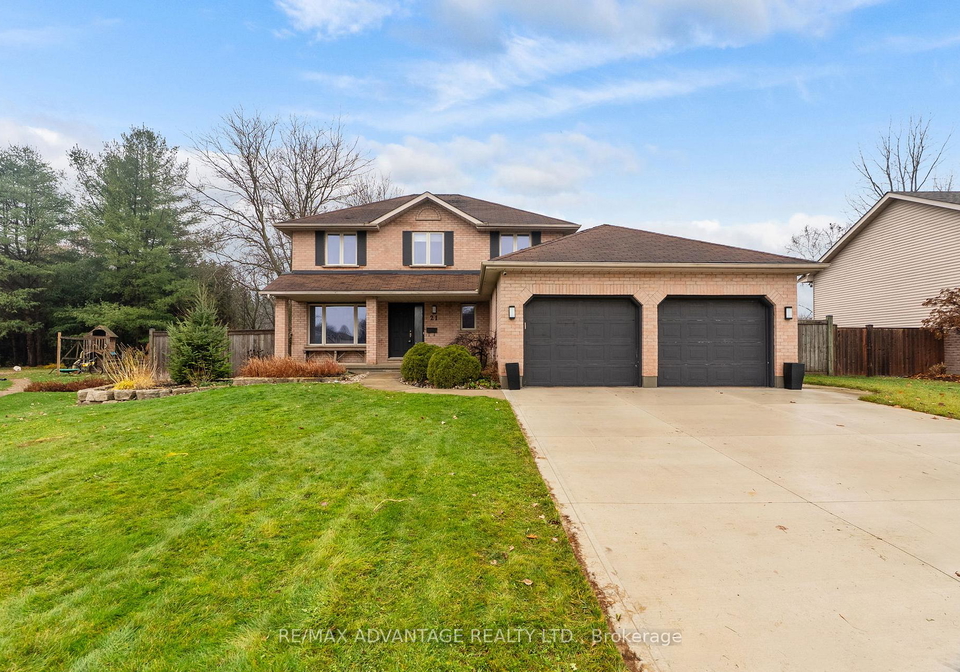 21-village-gate-crescent-thames-centre-ontario-x12556940