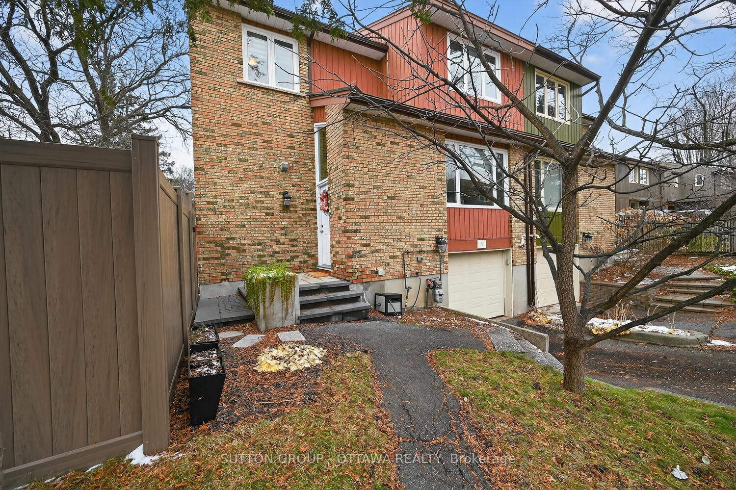 bayside-private-billings-bridge-riverside-park-and-area-ottawa-ontario-x12557260