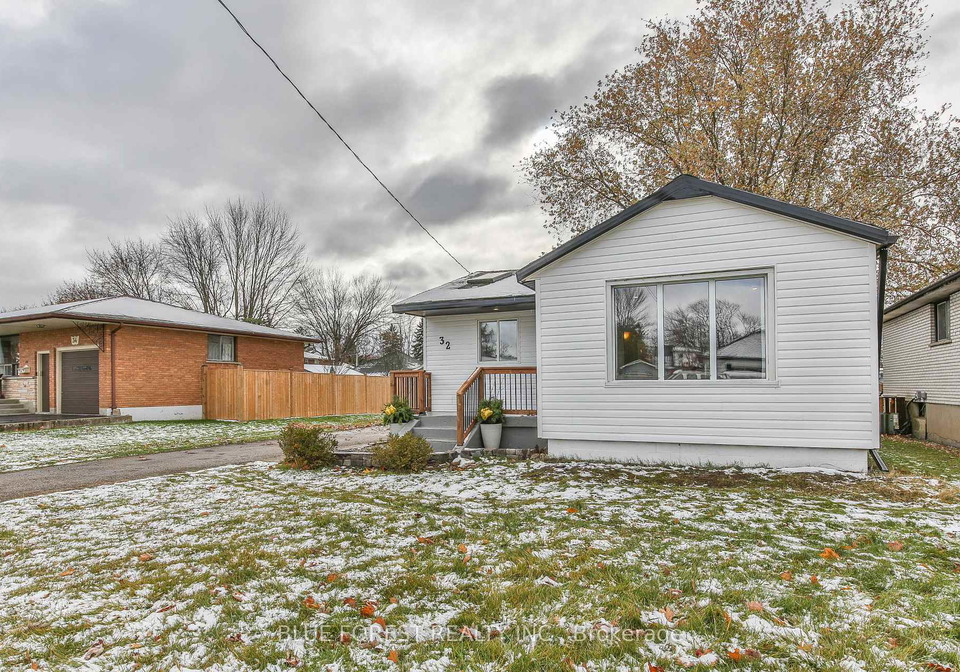 32-mary-street-e-st-thomas-ontario-x12557288