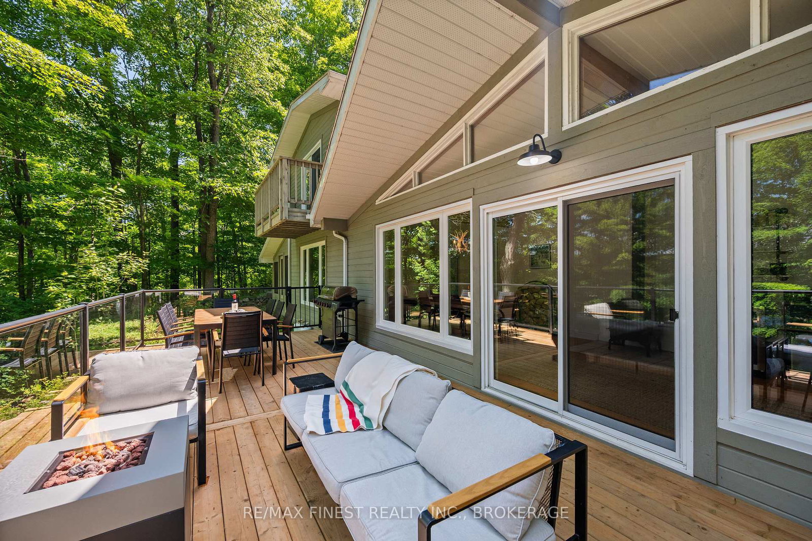 32-oakwood-lane-frontenac-ontario-x12557846