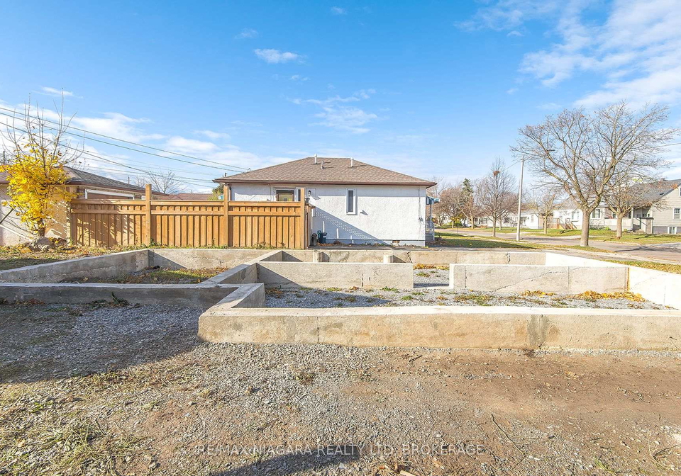 397-gatfield-avenue-welland-ontario-x12557976