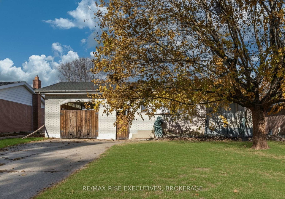 802-haverhill-drive-kingston-ontario-x12558114
