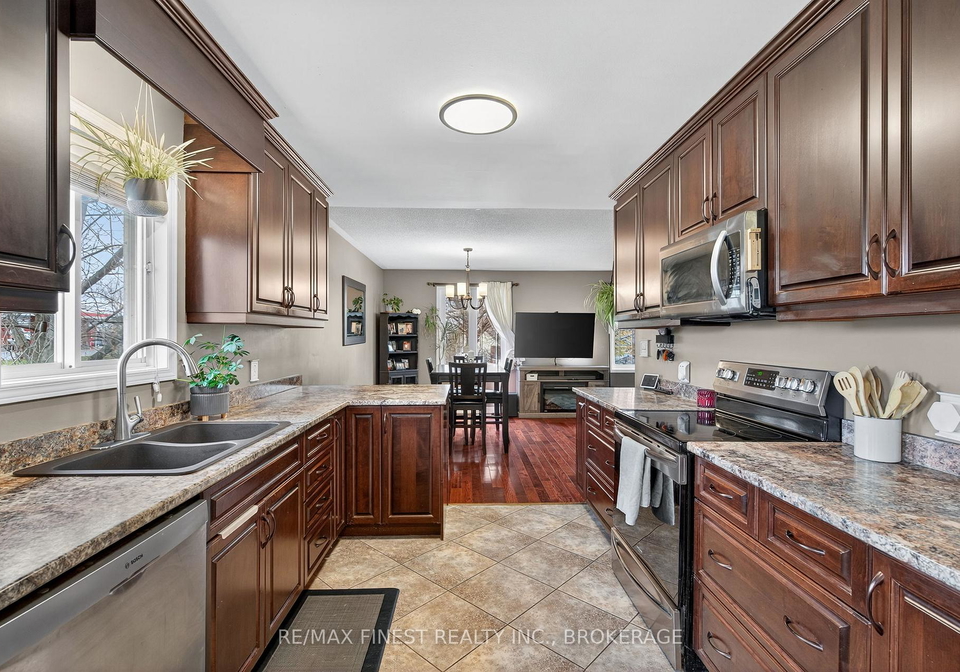 1-heritage-drive-loyalist-ontario-x12558152