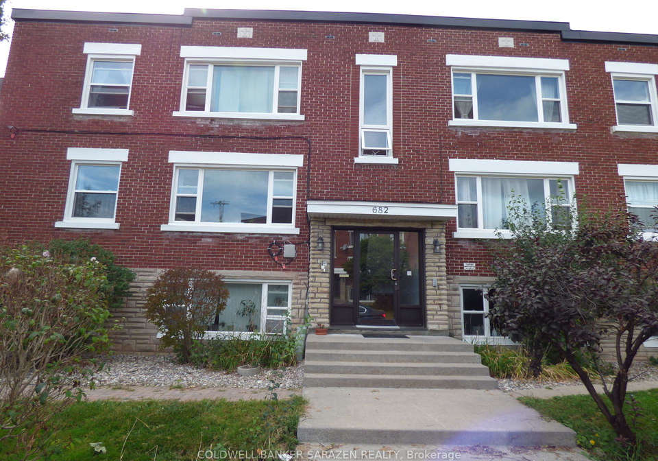 682-irene-crescent-westboro-hampton-park-ottawa-ontario-x12558268