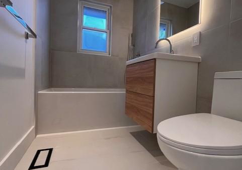 286-east-45th-street-hamilton-ontario-x12558296