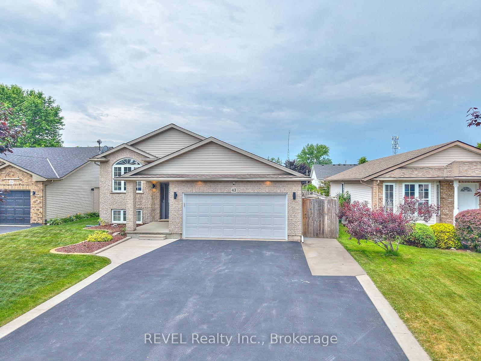 43-rochelle-crescent-fort-erie-ontario-x12558338
