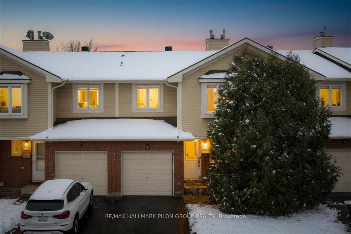 420-valade-crescent-ottawa-ontario-x12558624