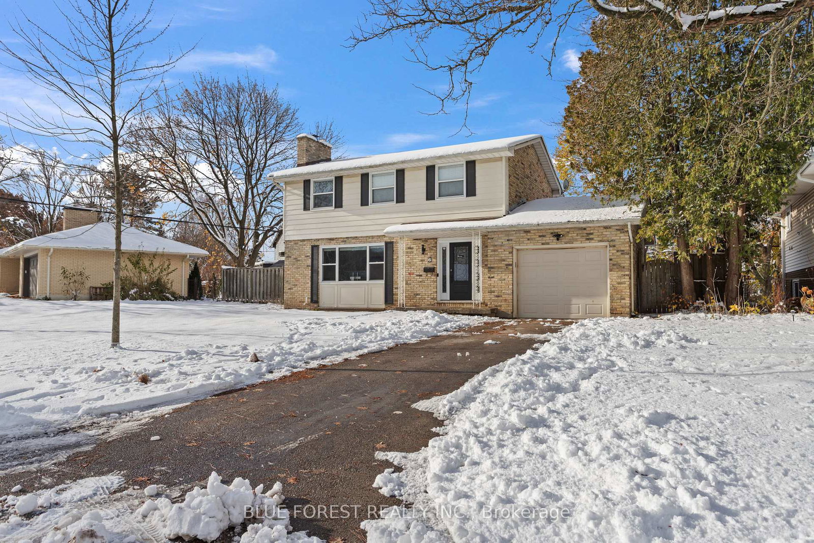 6-gretna-green-london-north-ontario-x12558888