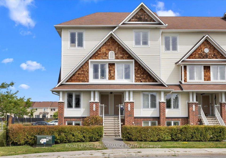 732-lakeridge-drive-ottawa-ontario-x12558902
