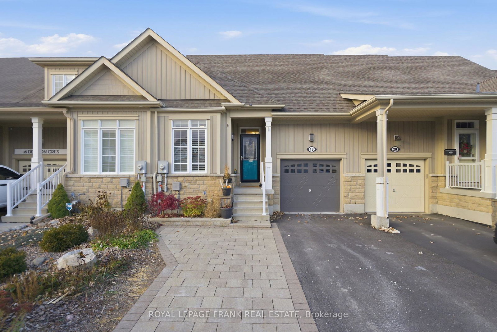 18-deacon-crescent-kawartha-lakes-ontario-x12558984