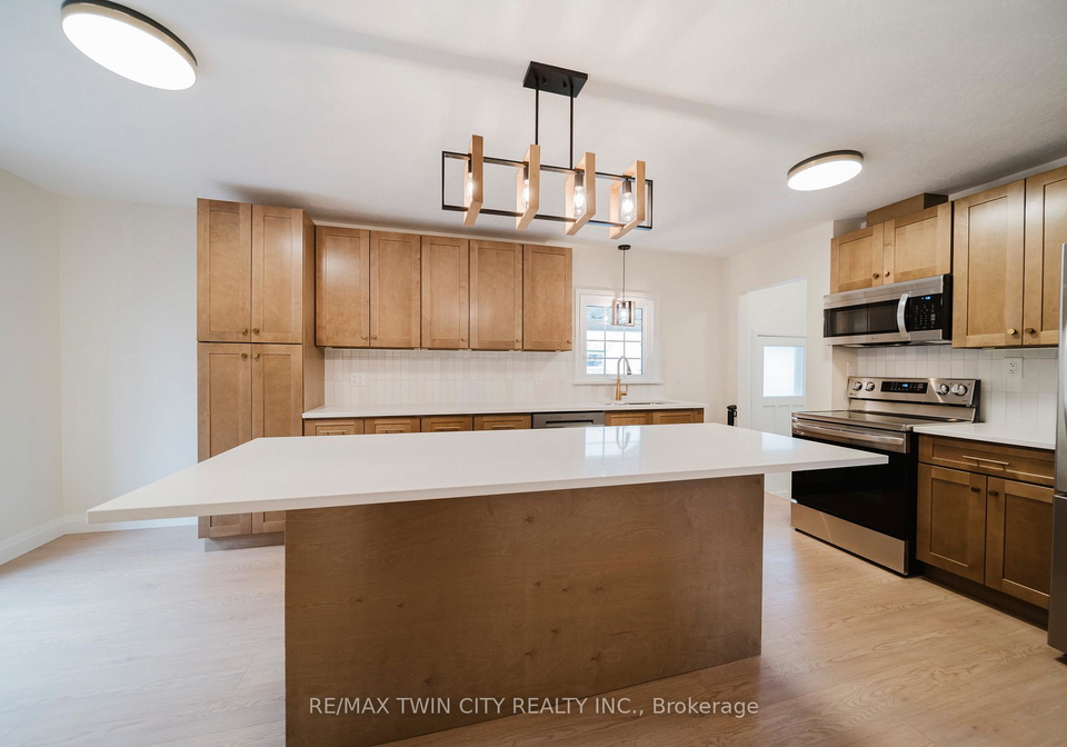 376-peel-street-wilmot-ontario-x12559152