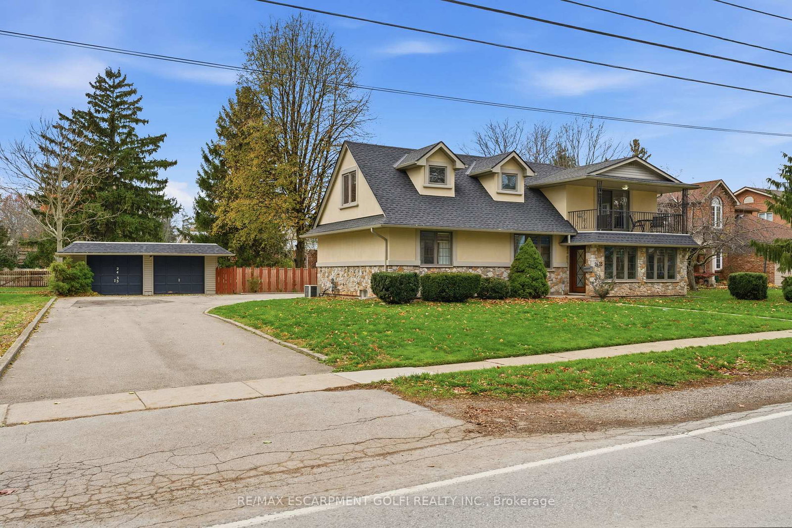 2435-dorchester-road-niagara-falls-ontario-x12559252