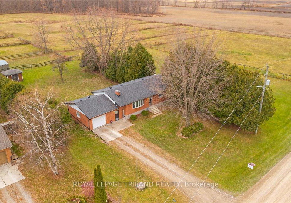 22827-mayfair-road-southwest-middlesex-ontario-x12559446