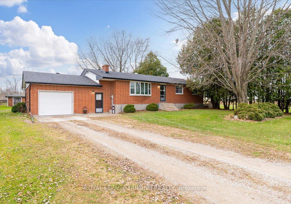 22827-mayfair-road-southwest-middlesex-ontario-x12559446