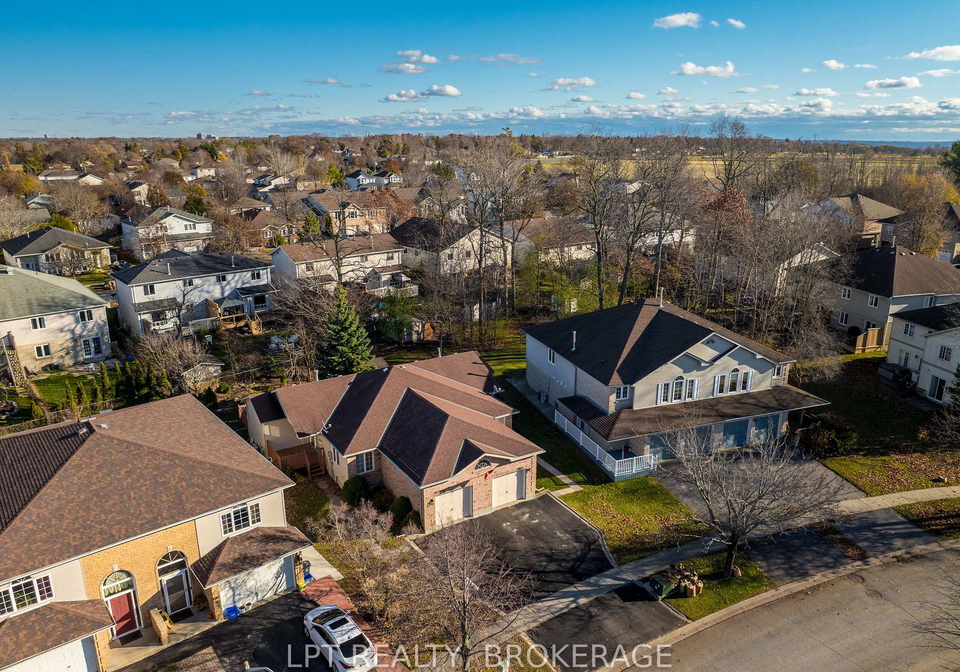 1049-waterbury-crescent-kingston-ontario-x12559492