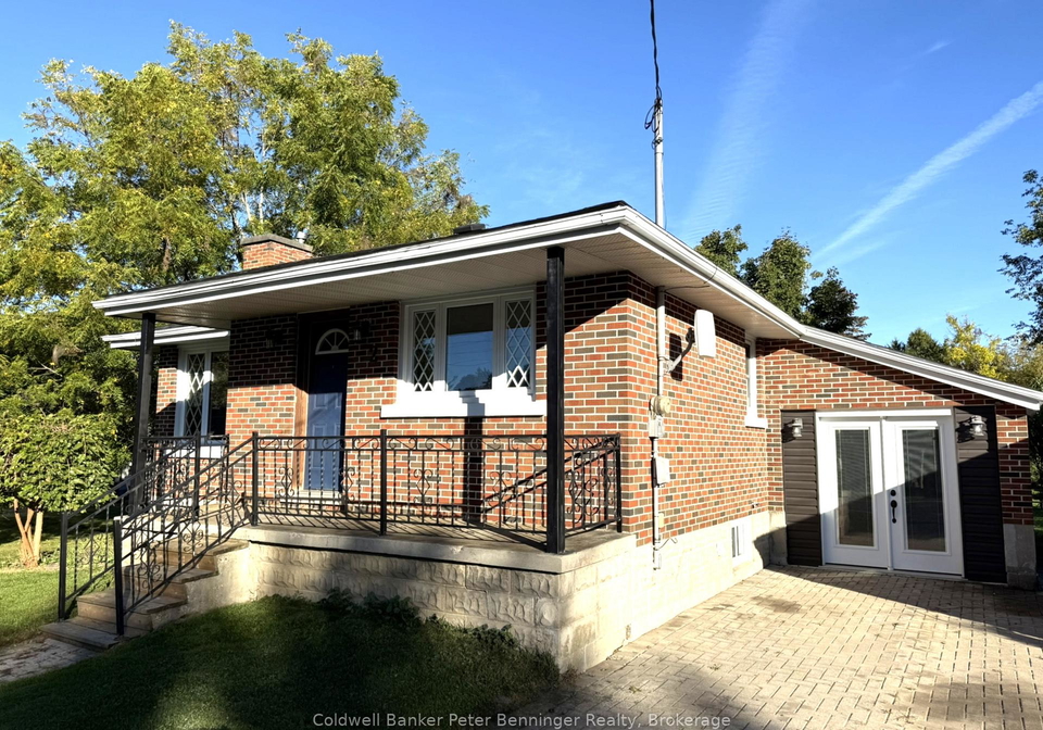 2-elgin-street-brockton-ontario-x12559850
