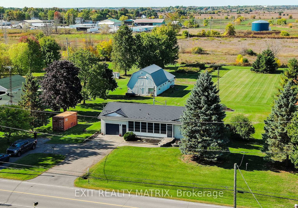 12187-county-road-3-north-dundas-ontario-x12559986