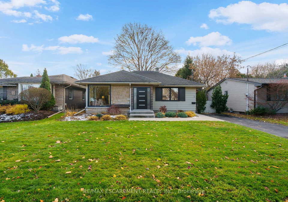 11-mcmaster-avenue-hamilton-ontario-x12560078