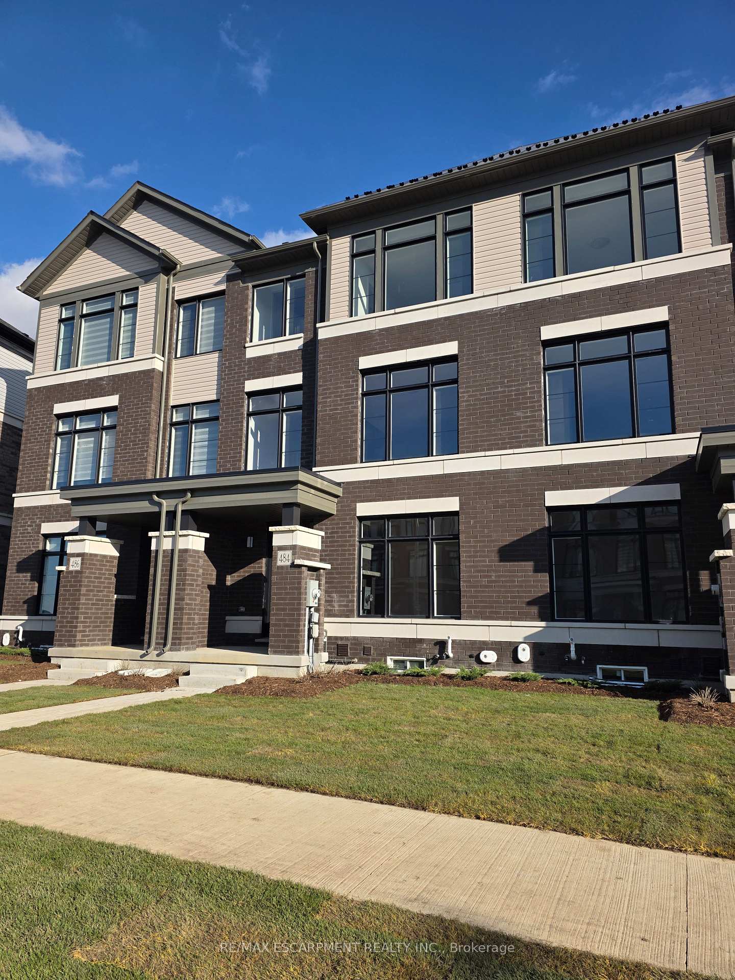 484-provident-way-hamilton-ontario-x12560364