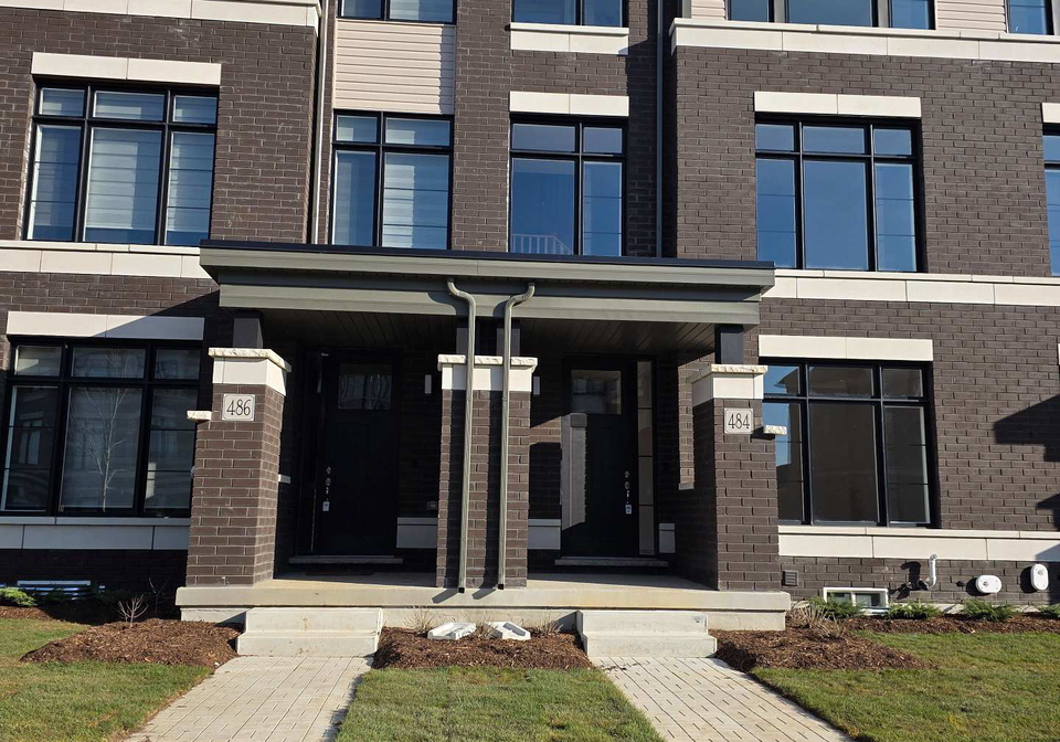 484-provident-way-hamilton-ontario-x12560364