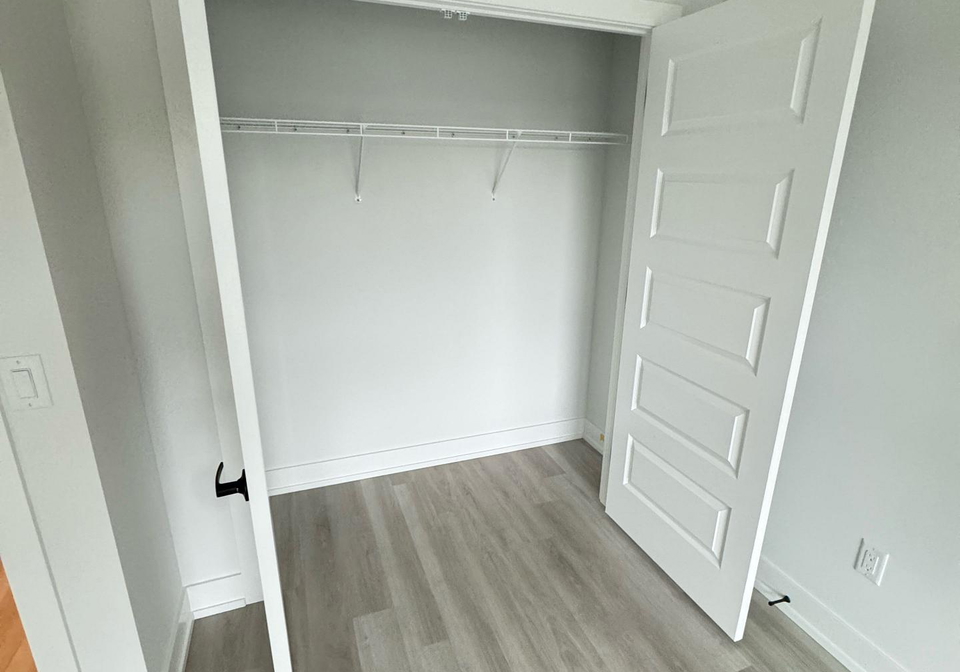 1100-lackner-ridge-kitchener-ontario-x12560948