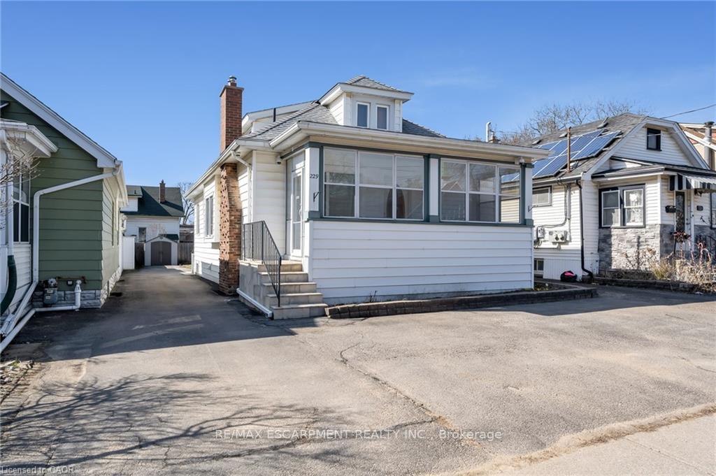 229-geneva-street-st-catharines-ontario-x12560980