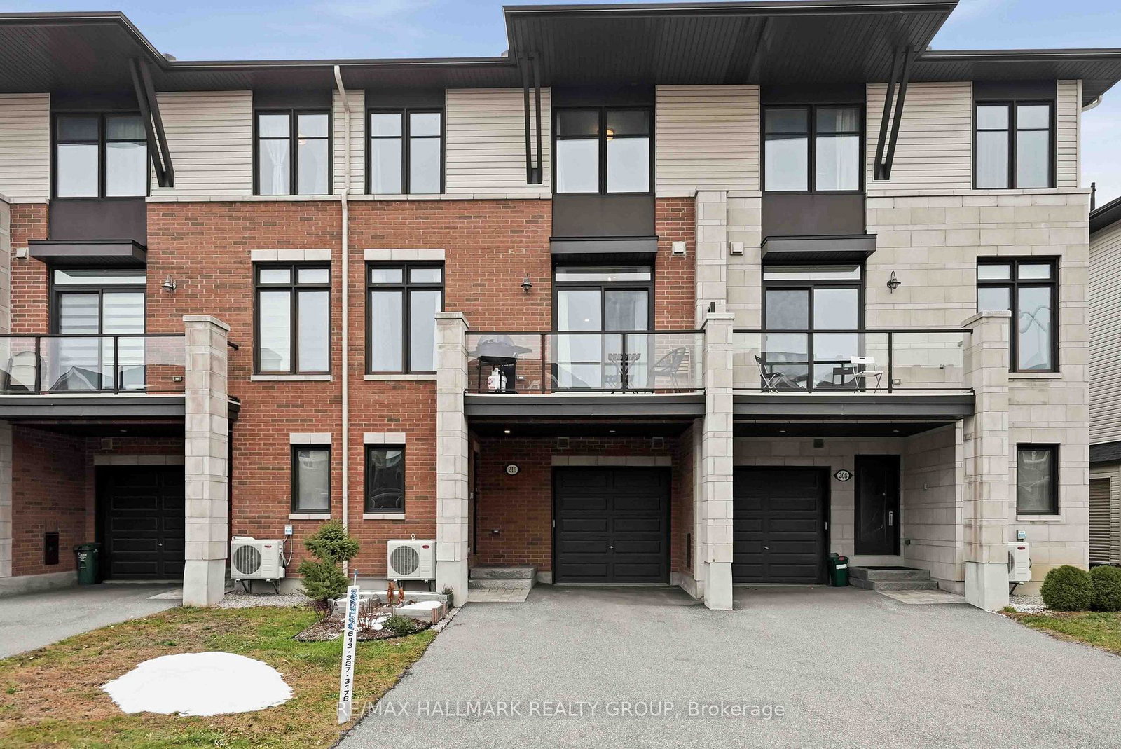 210-hawkmere-way-ottawa-ontario-x12561048
