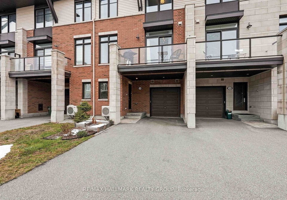 210-hawkmere-way-ottawa-ontario-x12561048