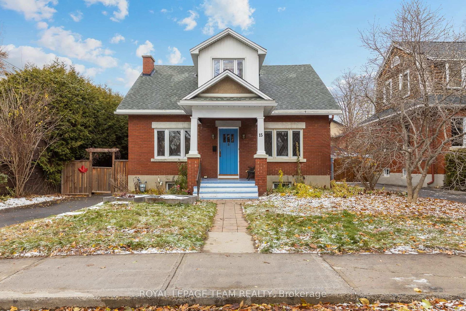 15-helena-street-w-ottawa-ontario-x12561342