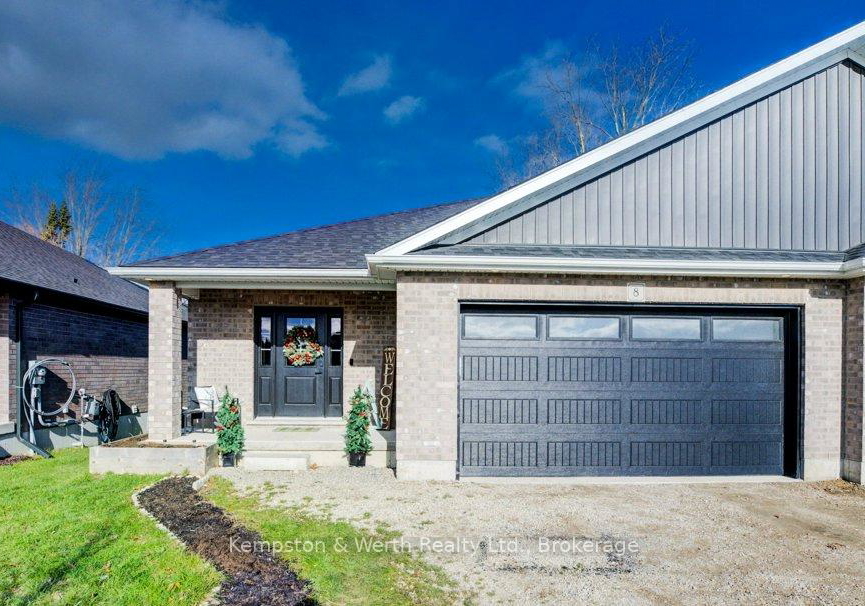 8-malcolm-crescent-north-perth-ontario-x12561576