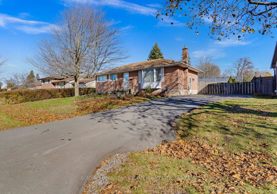 59-oxford-crescent-loyalist-ontario-x12561704
